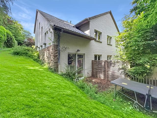 Rixensart - Spacieuse villa 5 ch, 3 sdb + prof lib possible
